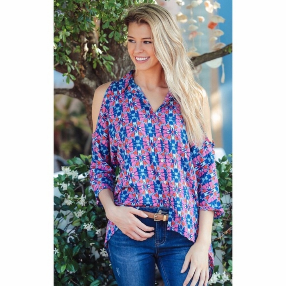 Women's button down shirt blouse cold shoulder colorful print size L NWT